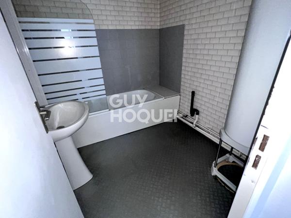 Elbeuf Appartement F2- Réf RICQ-1F