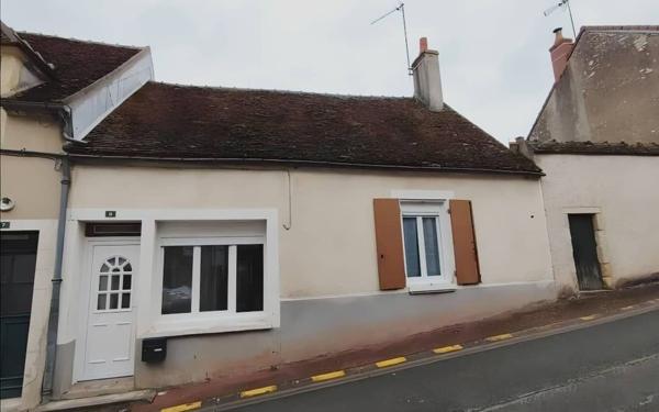 Maison à vendre    3 pièces •  Le Châtelet
