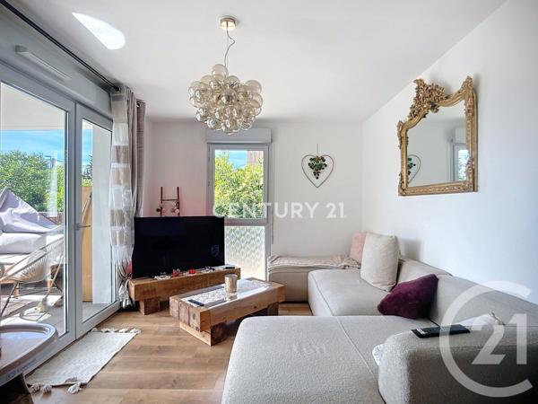 Appartement T3 à vendre  3 pièces - 52,77 m2 AUBAGNE - 13