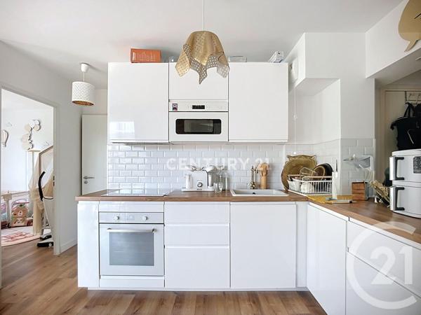 Appartement T3 à vendre  3 pièces - 52,77 m2 AUBAGNE - 13