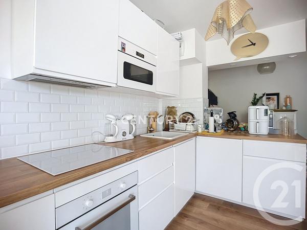 Appartement T3 à vendre  3 pièces - 52,77 m2 AUBAGNE - 13