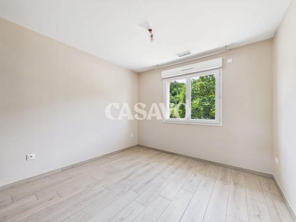 Vente Maison 4 pièces de 87m² - 69800 Saint-Priest