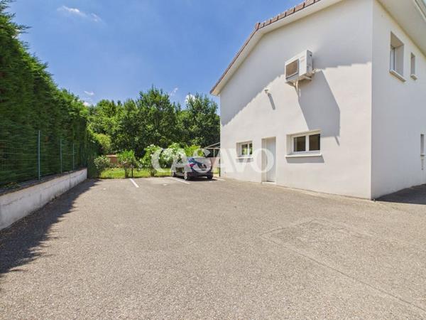 Vente Maison 4 pièces de 87m² - 69800 Saint-Priest