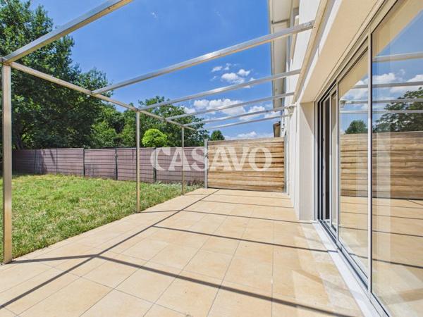 Vente Maison 4 pièces de 87m² - 69800 Saint-Priest