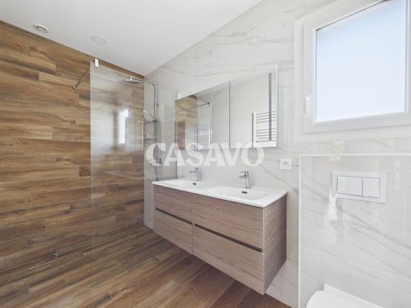 Vente Maison 4 pièces de 87m² - 69800 Saint-Priest