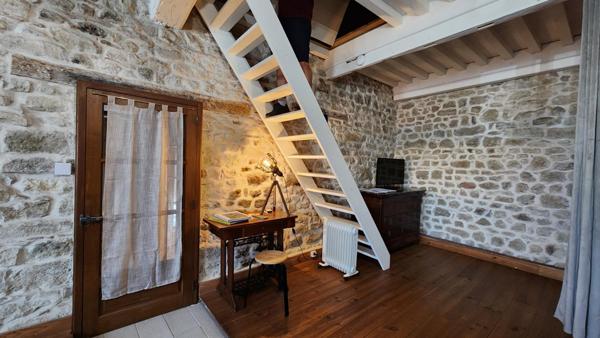 Un bijou immobilier alliant cachet, confort et potentiel d’extension clé en main