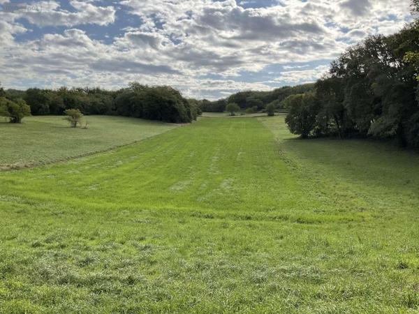 Maison à vendre à Gourdon dans le Lot (46300), ref : 46041/431