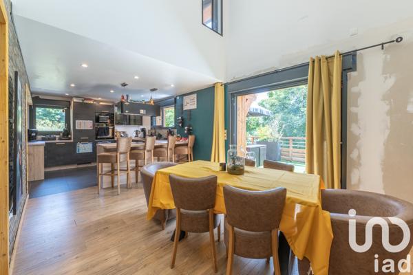 Maison à vendre 8 pièces 223 m² Huez