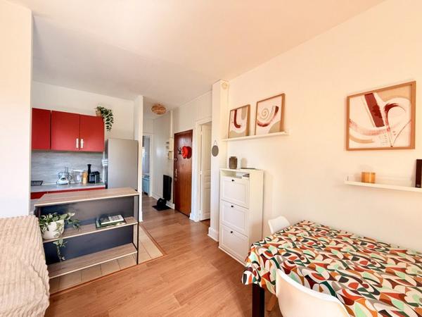 Appartement à louer 800 € CC Anglet 2 p 49 m² DPE D