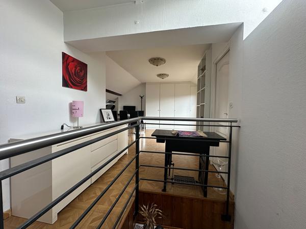 Appartement 7 pièces 138.4 m2