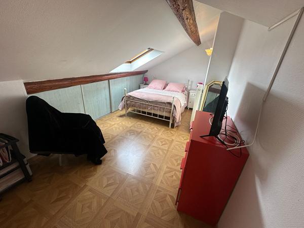 Appartement 7 pièces 138.4 m2