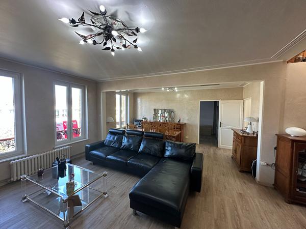 Appartement 7 pièces 138.4 m2