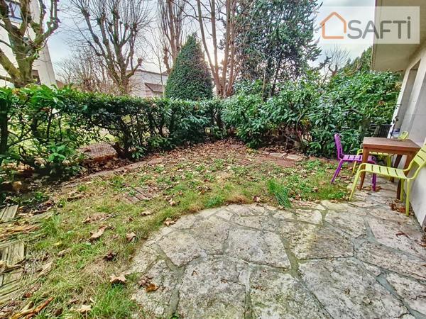 T2 très agréable dans une résidence sécurisée avec gardien, au calme, proche RER et commerces de La Varenne