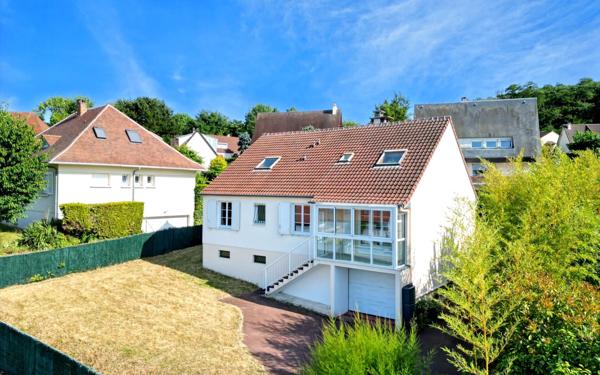 Maison à vendre    8 pièces • 160 m2 Aigremont