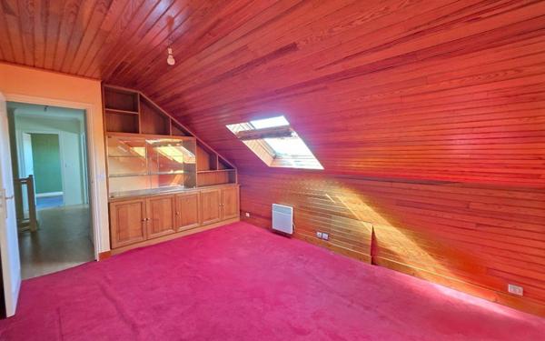 Maison à vendre    8 pièces • 160 m2 Aigremont