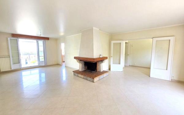 Maison à vendre    8 pièces • 160 m2 Aigremont