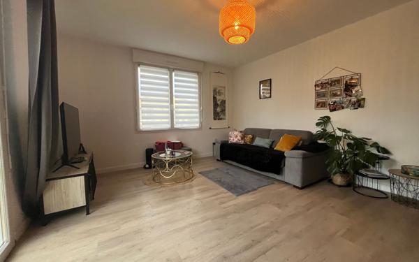 Maison à vendre    3 pièces •  Niort