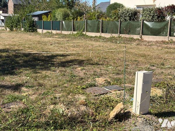 MONTFORT SUR MEU - EXCLUSIVITE, secteur prisé, terrain viabilisé de 386 m².