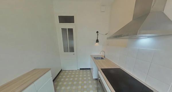 APPARTEMENT T4 A LOUER - LYON 6EME ARRONDISSEMENT Moliere 125.74 m 2 1 940 € charges comprises par mois