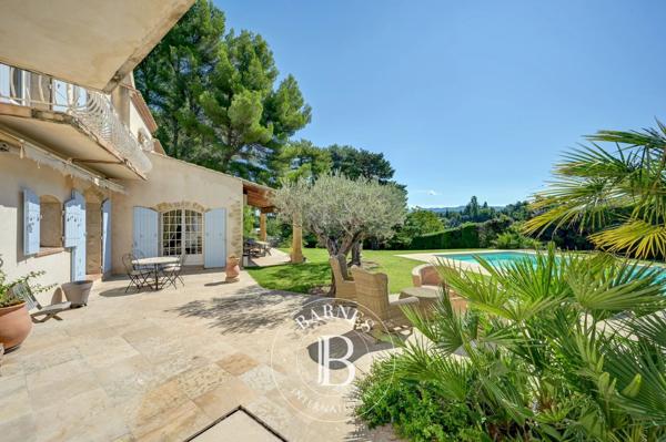 Cabriès, Maison 4 Chambres -  308 m² à vendre