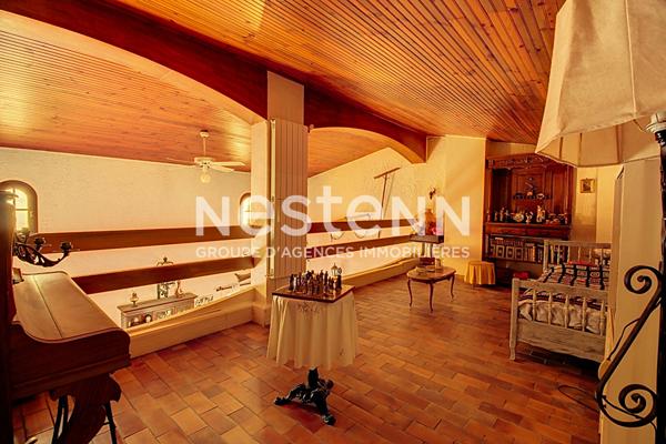 À Vendre ! Propriété au Calme à Lorgues 174m² sur un terrain de 6400m² clos