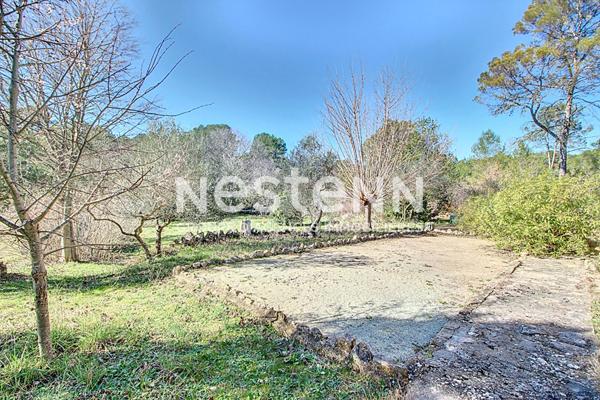 À Vendre ! Propriété au Calme à Lorgues 174m² sur un terrain de 6400m² clos