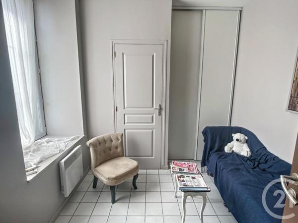 Appartement Local à vendre  2 pièces - 23,81 m2 DINAN - 22