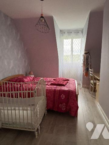 Maison à Vendre à Fougères en Ille-et-Vilaine (35) - A 5min du centre-ville et de l'accès à l'A...