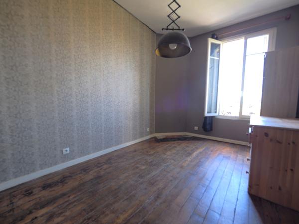 A VENDRE - 35 m² - HOPITAL DE MONTREUIL