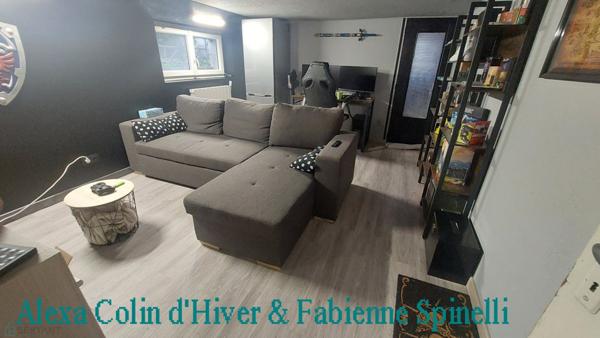 Maison sur sous-sol total rénovée en 2016