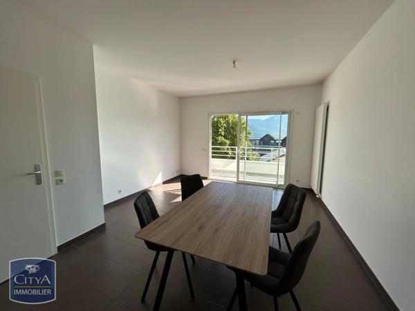 Appartement à louer 2 pièces 42.9m² Jacob-Bellecombette (73000)