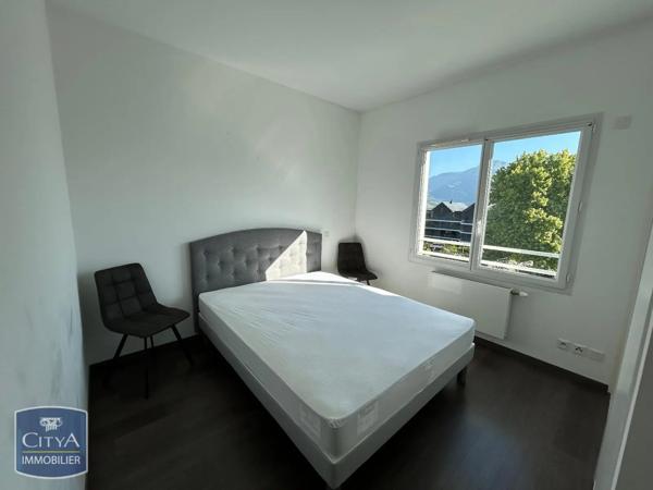 Appartement à louer 2 pièces 42.9m² Jacob-Bellecombette (73000)