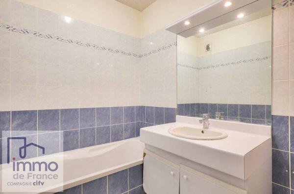 Appartement familial avec terrasse et garage