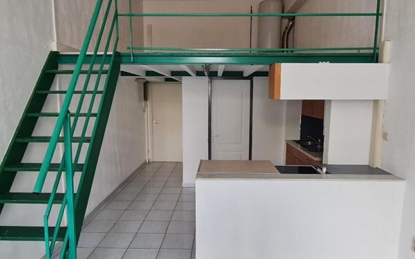 Appartement à louer    1 pièce •  Tourcoing