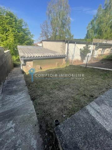 Maison
                                                                                                                                                                                                                                                                                                                        3 pièce(s)                                                                                                                                                                                                          2 chambre(s)                                                                                                                                                                                                          70  m²