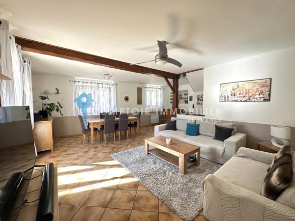 Maison
                                                                                                                                                                                                                                                                                                                        4 pièce(s)                                                                                                                                                                                                          3 chambre(s)                                                                                                                                                                                                          90.13  m²