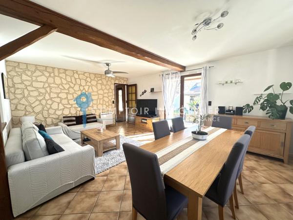Maison
                                                                                                                                                                                                                                                                                                                        4 pièce(s)                                                                                                                                                                                                          3 chambre(s)                                                                                                                                                                                                          90.13  m²