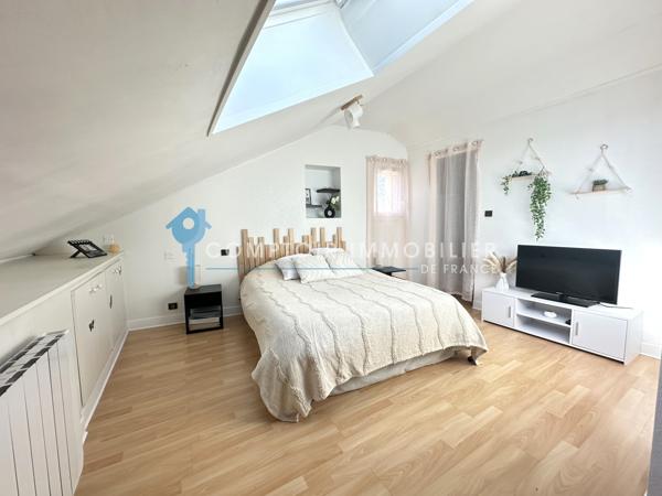 Maison
                                                                                                                                                                                                                                                                                                                        4 pièce(s)                                                                                                                                                                                                          3 chambre(s)                                                                                                                                                                                                          90.13  m²