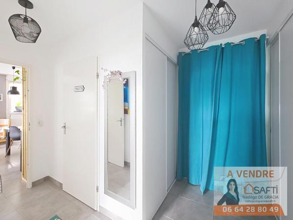 superbe appartement récent vue Pyrénées avec garage