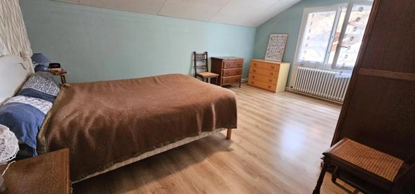 MAISON 110M2 UNE GRANGE DE 146M2