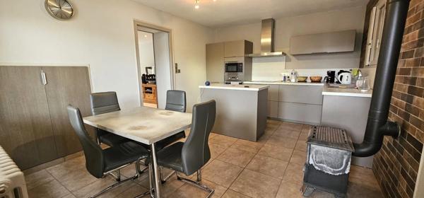 MAISON 110M2 UNE GRANGE DE 146M2
