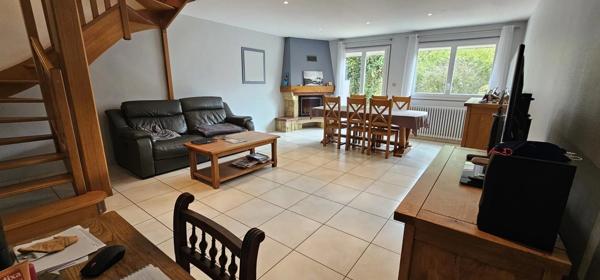 MAISON 110M2 UNE GRANGE DE 146M2