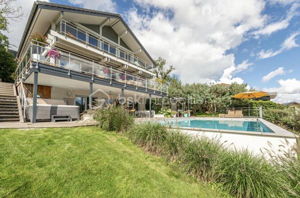 Maison d architecte de 269 m²