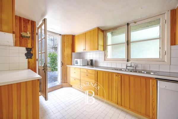 Marnes-la-Coquette, Maison 6 Chambres -  345 m² à vendre