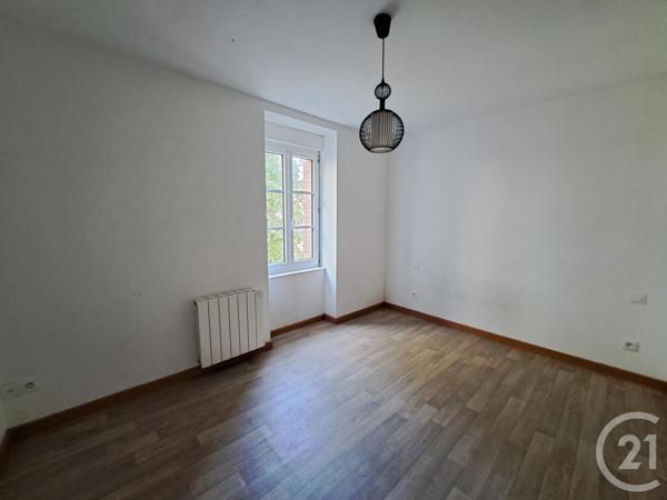 Maison à vendre  4 pièces - 88 m2 CHAMPEON - 53