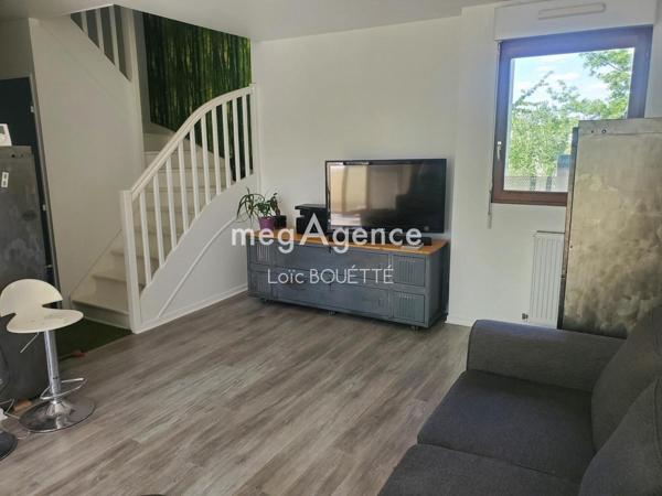 Appartement à SAINT-JACQUES-DE-LA-LANDE, 35136 - 4 pièces 82m²