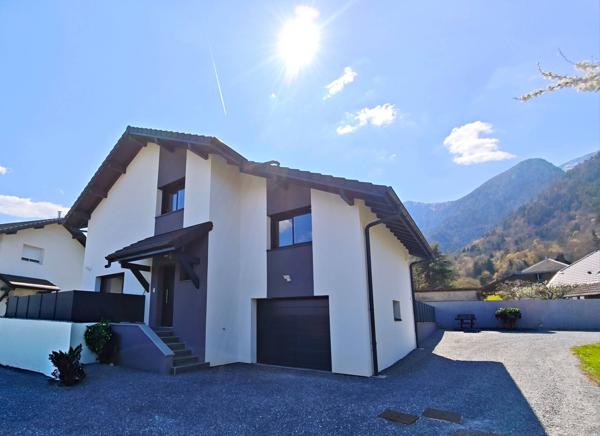 Maison à vendre - Doussard 5 pièces de 150 m²