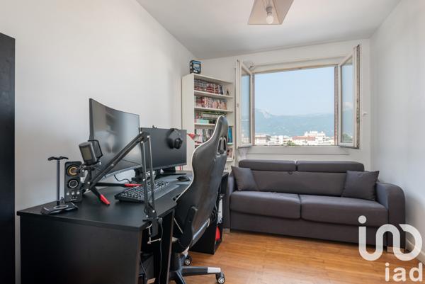 Appartement à vendre 4 pièces 68 m² Saint-Martin-d'Hères