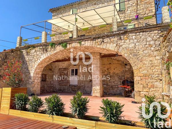 Maison 8 pièces de 234 m² à Fondamente (12540)