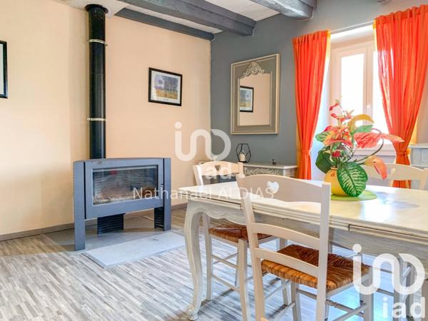 Maison 8 pièces de 234 m² à Fondamente (12540)
